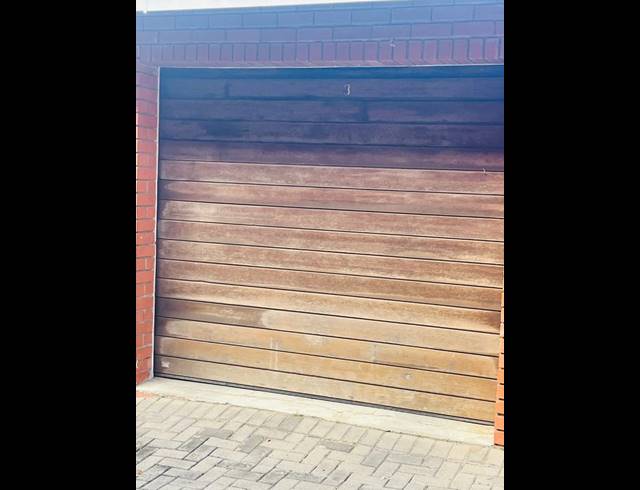 0 BEDROOM APARTMENT FOR SALE IN VANDERBIJLPARK SE 4